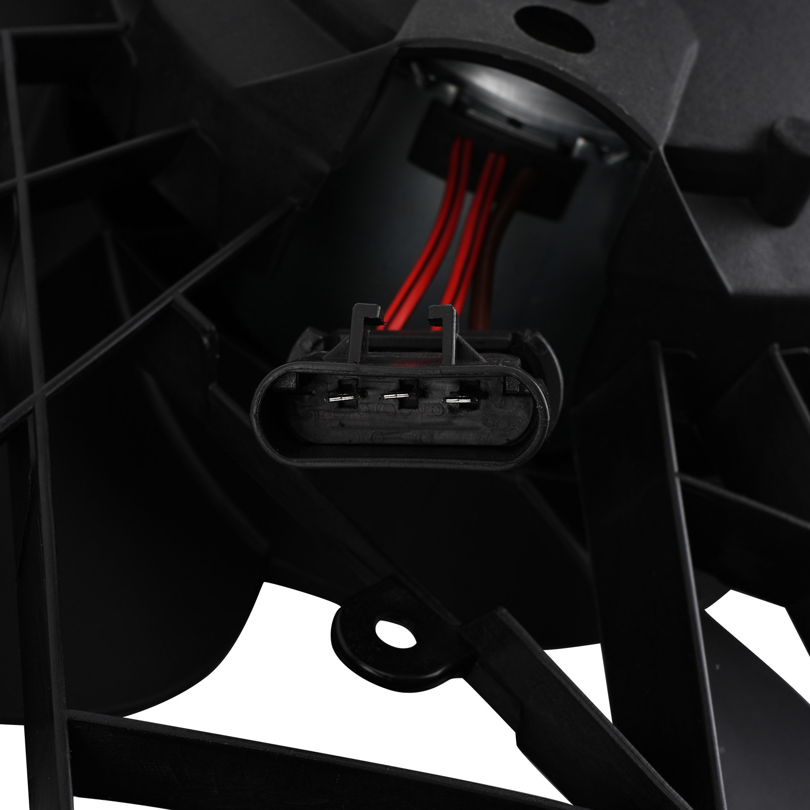 Engine Radiator Cooling Fan Assembly for Ford Mustang V6 3.8L/3.9L 1999-2004